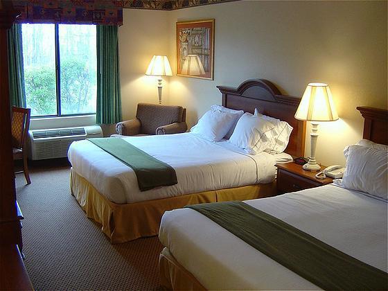 Holiday Inn Express & Suites Reidsville By Ihg Rum bild