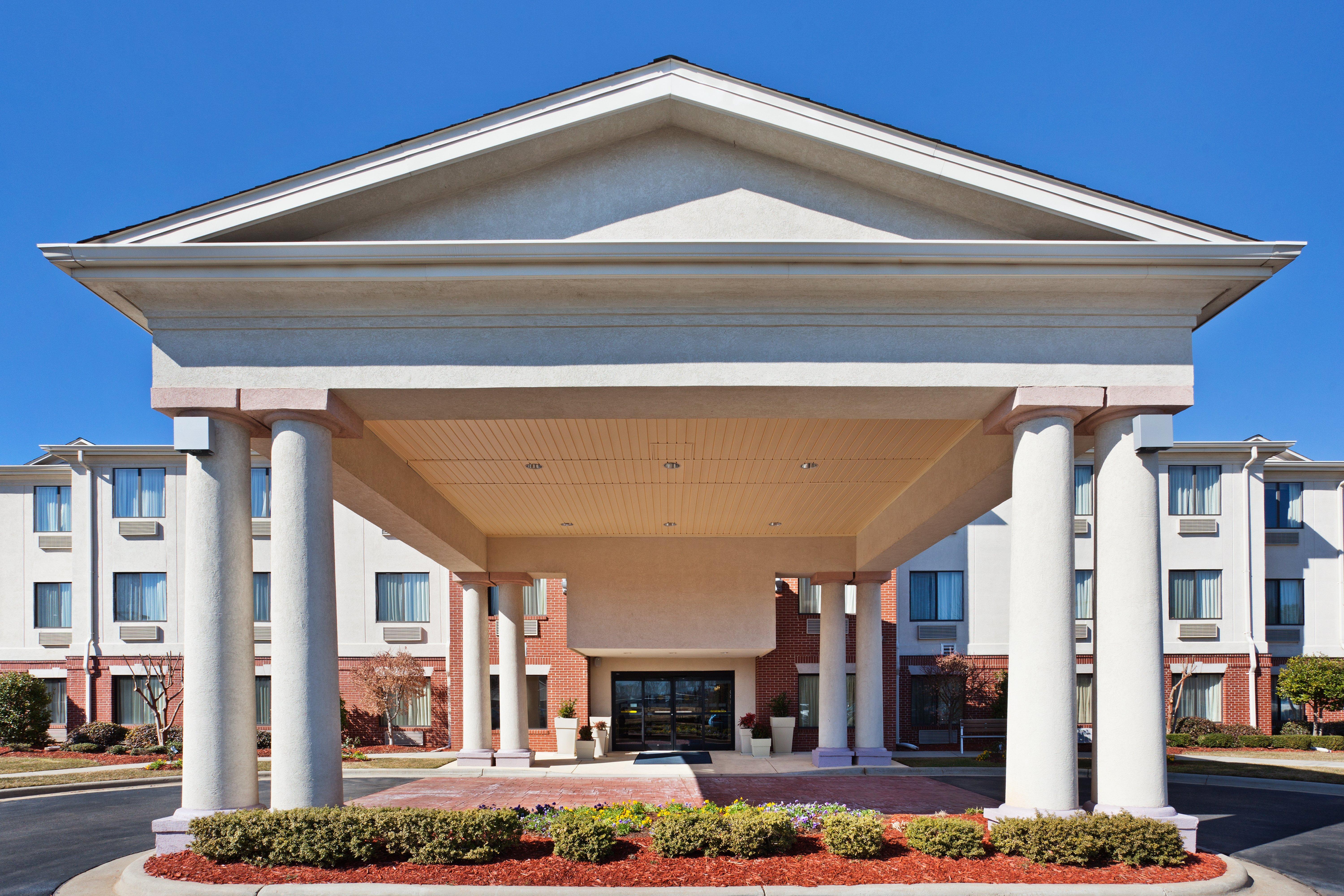 Holiday Inn Express & Suites Reidsville By Ihg Exteriör bild