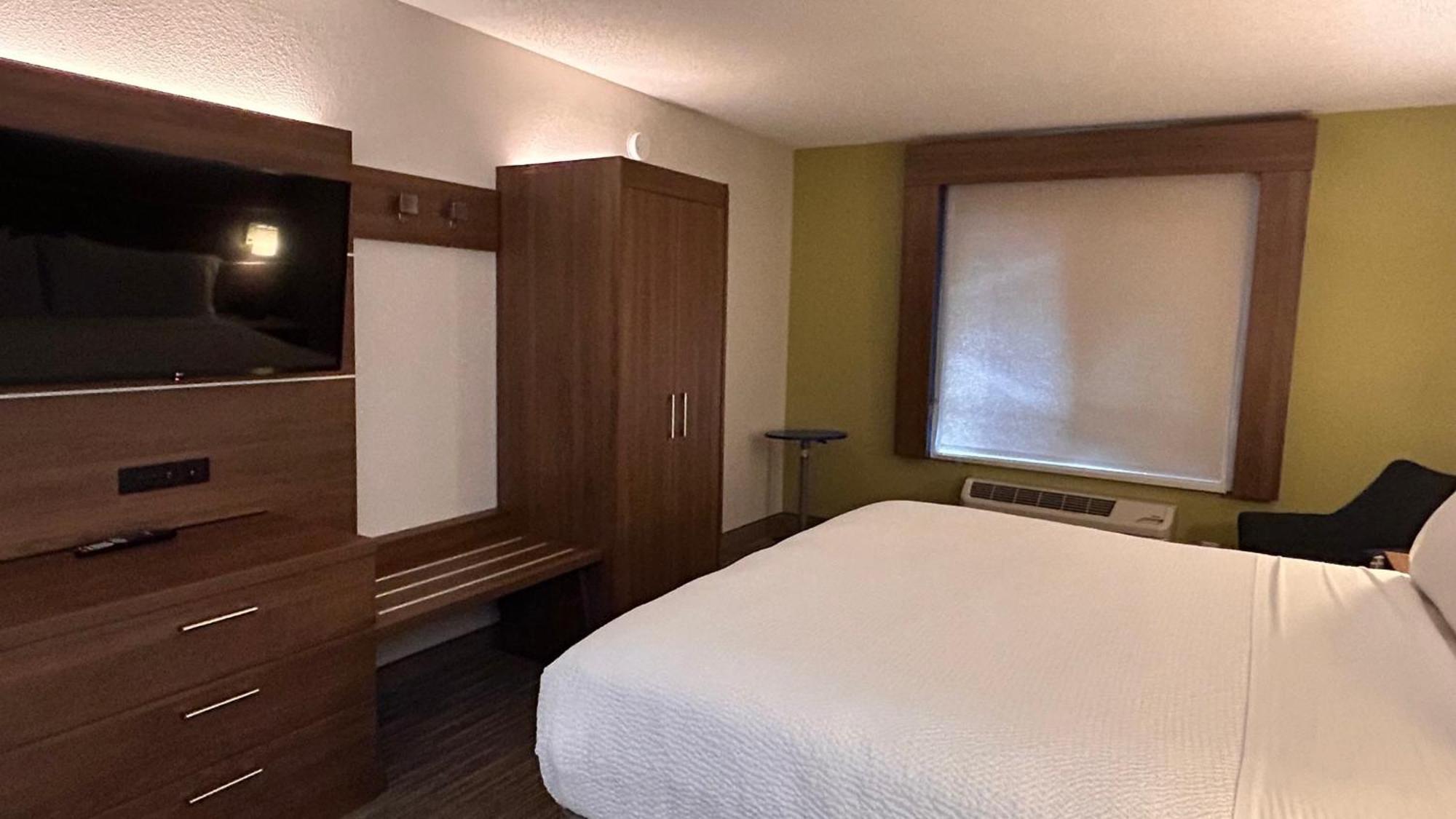 Holiday Inn Express & Suites Reidsville By Ihg Exteriör bild